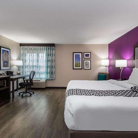 La Quinta By Wyndham Effingham Hotell Exteriör bild